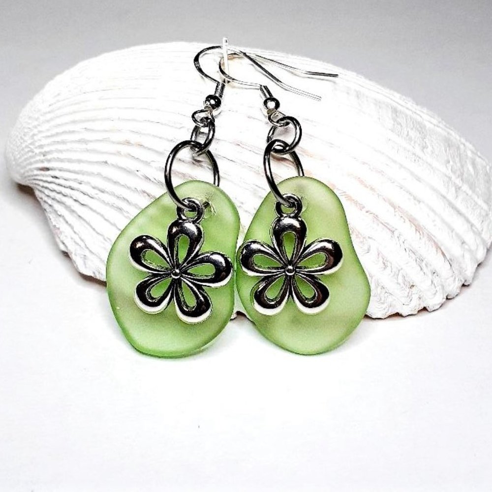 Light Green Sea Glass Daisy Earrings